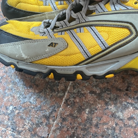 New balance women’s sneakers - Picture 6 of 8